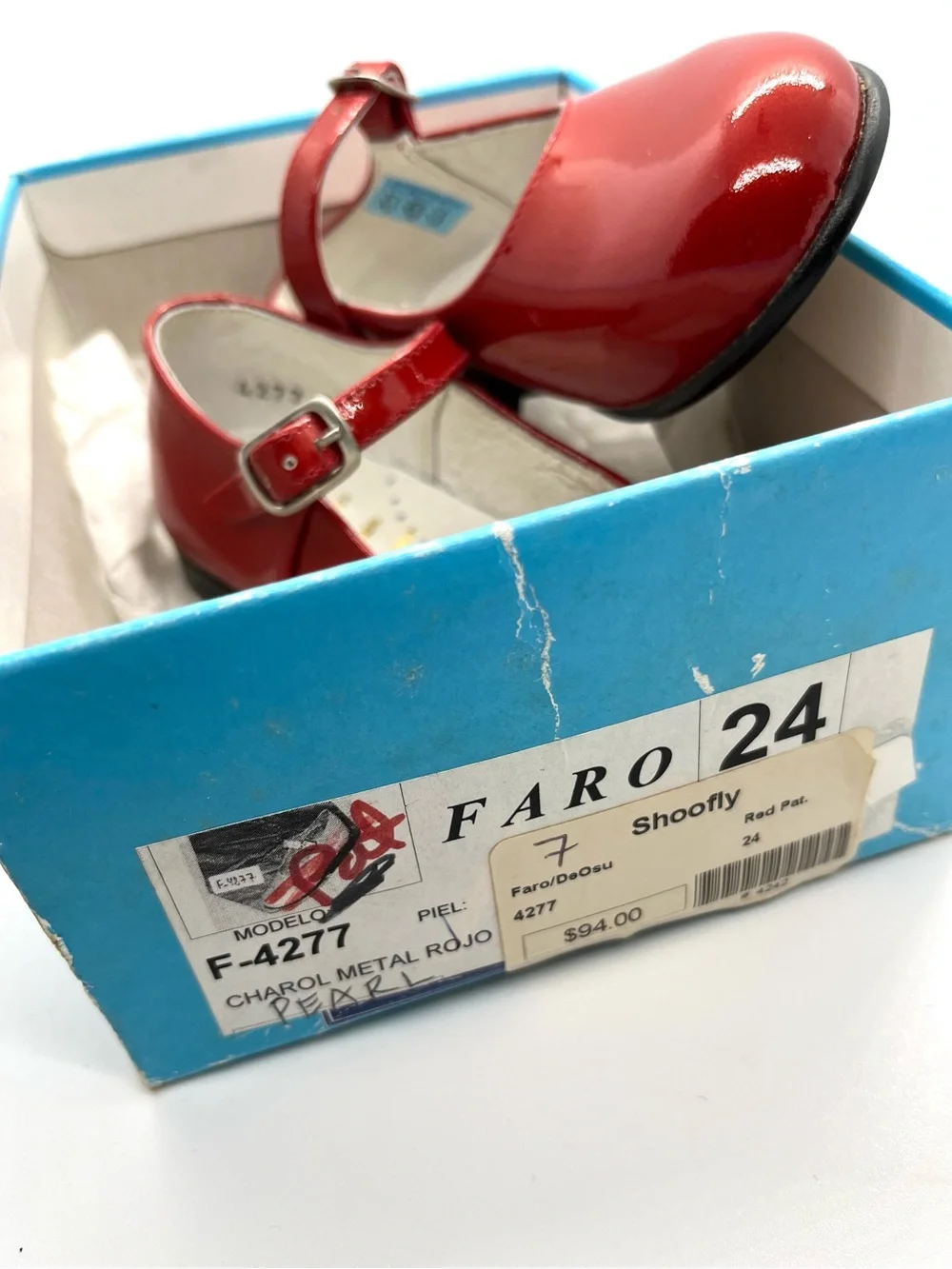 Faro classic red